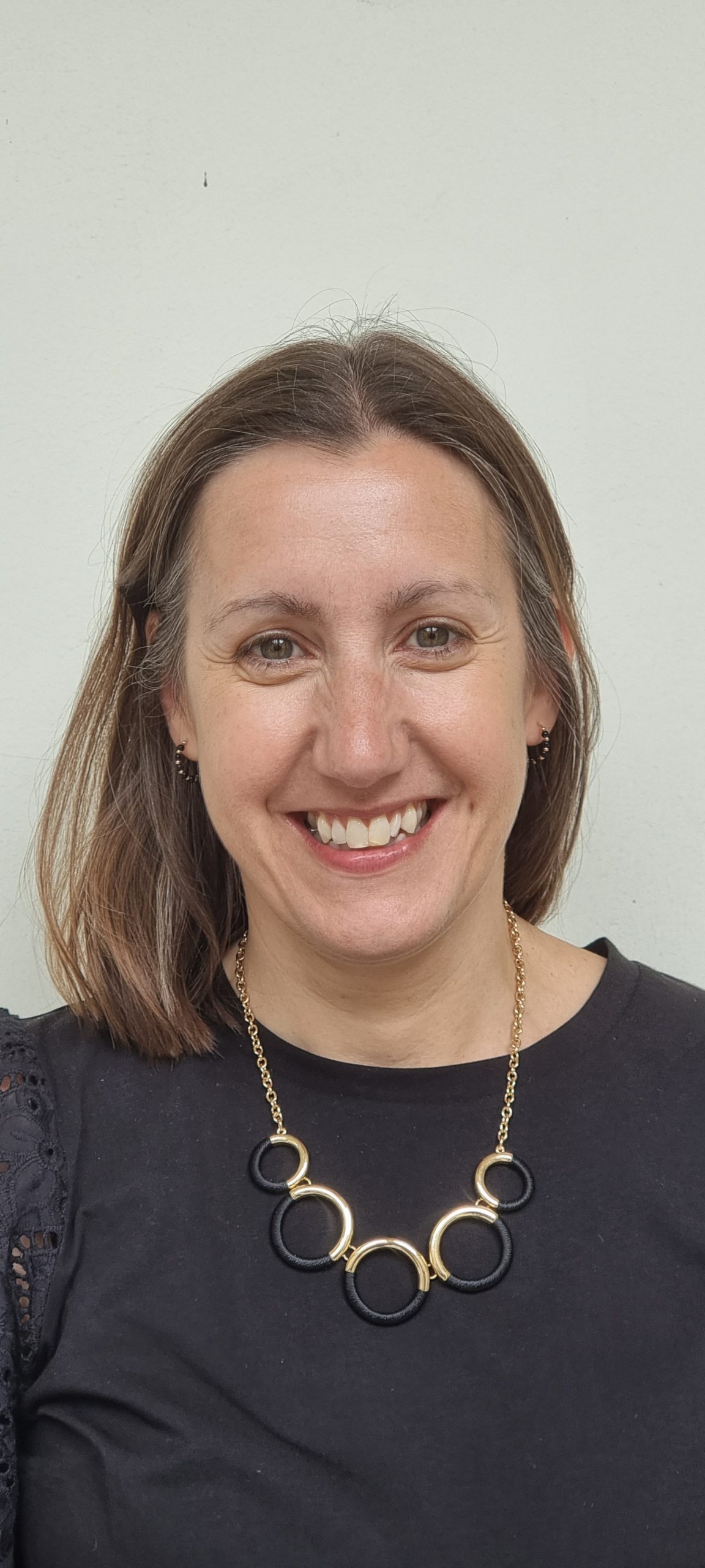 Dr Diane Gardner